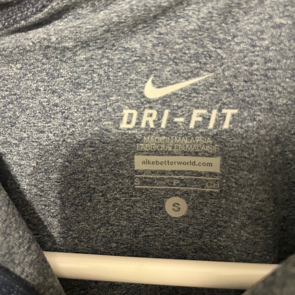Nike Dri-Fit Element Quarter Zip - Picture 3 of 4
